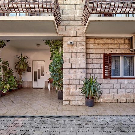Apartments Ljubica มาคาร์สกา ภายนอก รูปภาพ