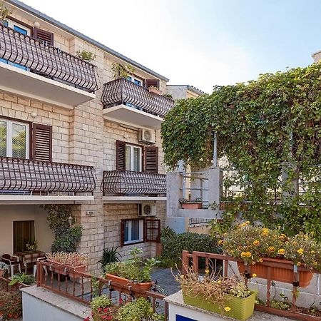 Apartments Ljubica มาคาร์สกา ภายนอก รูปภาพ