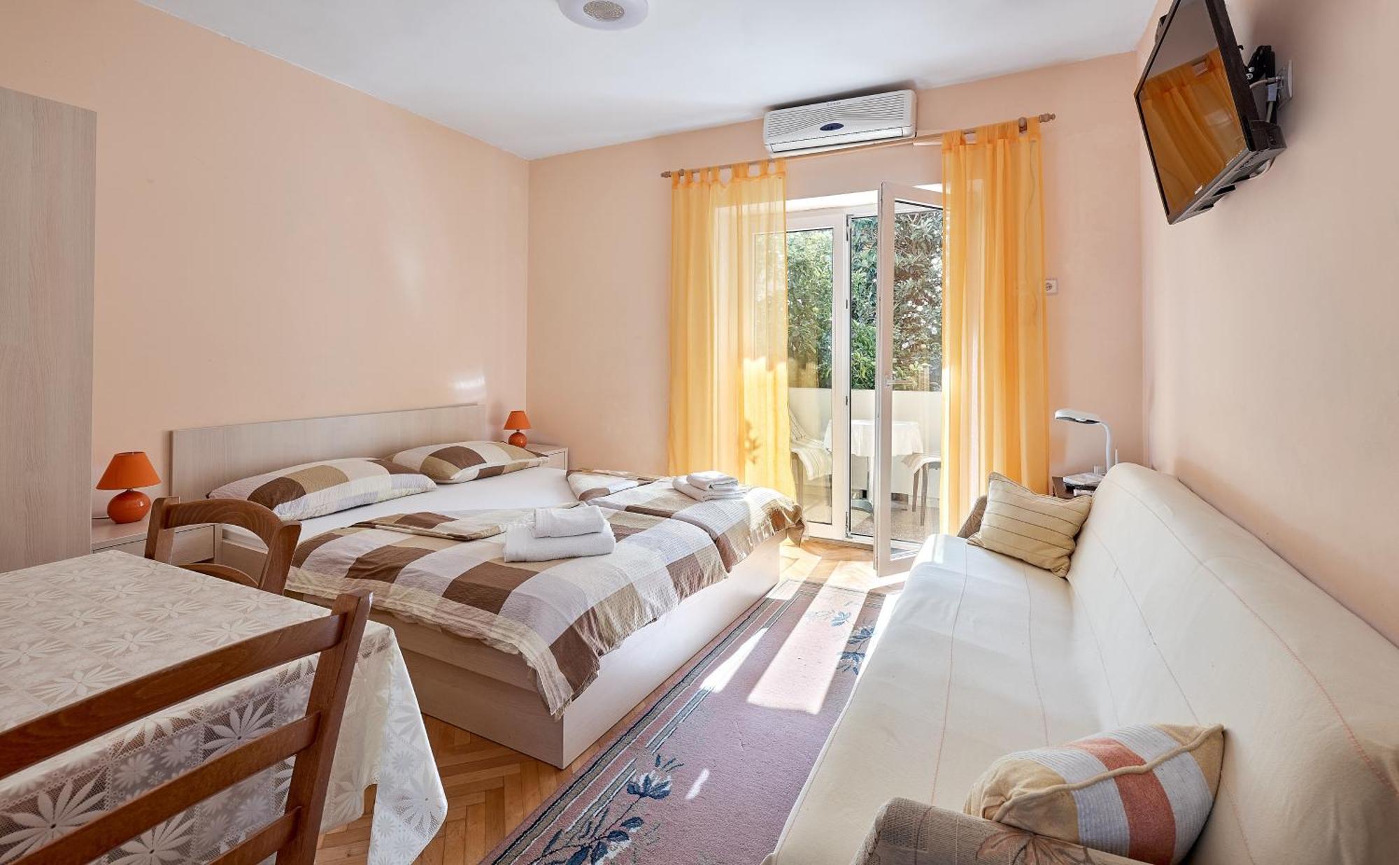 Apartments Ljubica มาคาร์สกา ภายนอก รูปภาพ