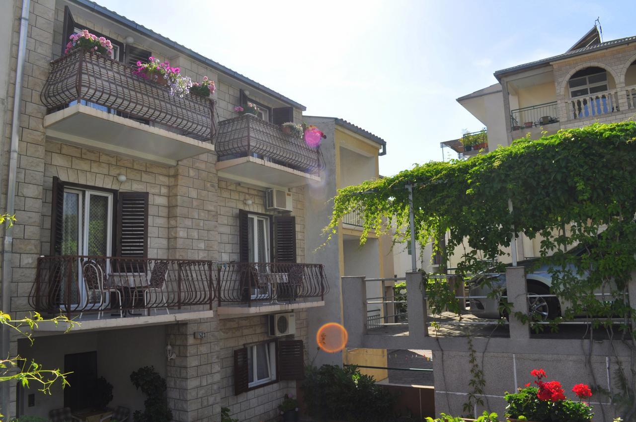 Apartments Ljubica มาคาร์สกา ภายนอก รูปภาพ