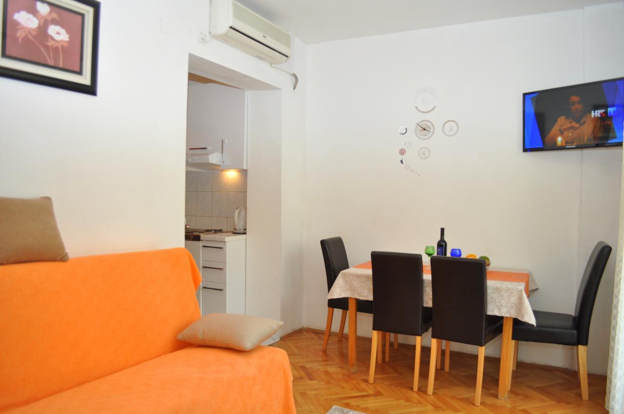 Apartments Ljubica มาคาร์สกา ภายนอก รูปภาพ