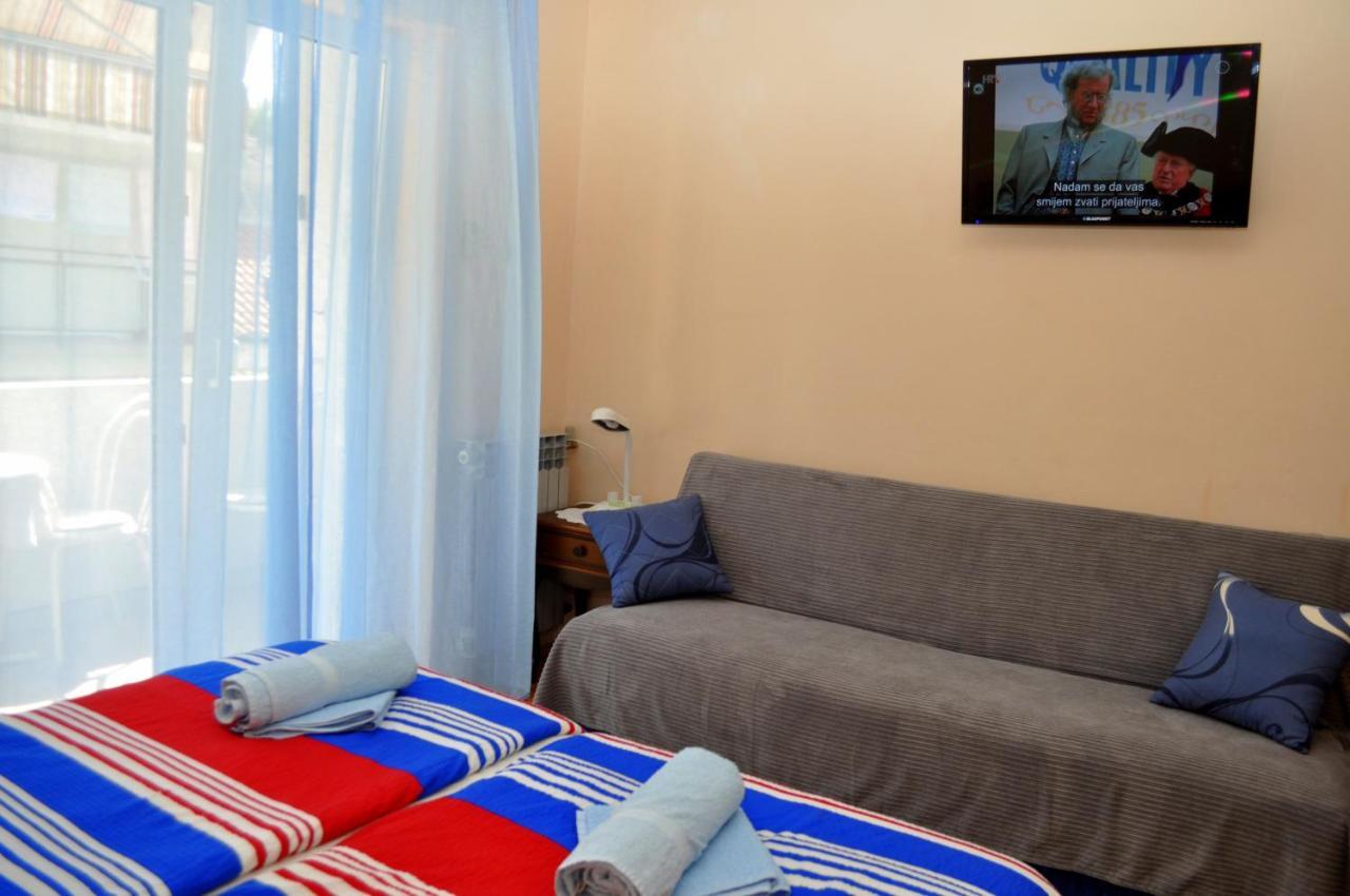 Apartments Ljubica มาคาร์สกา ภายนอก รูปภาพ
