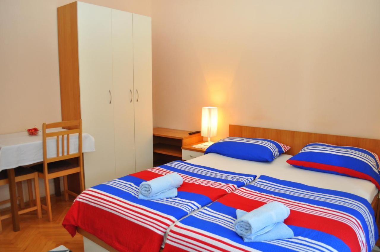 Apartments Ljubica มาคาร์สกา ภายนอก รูปภาพ